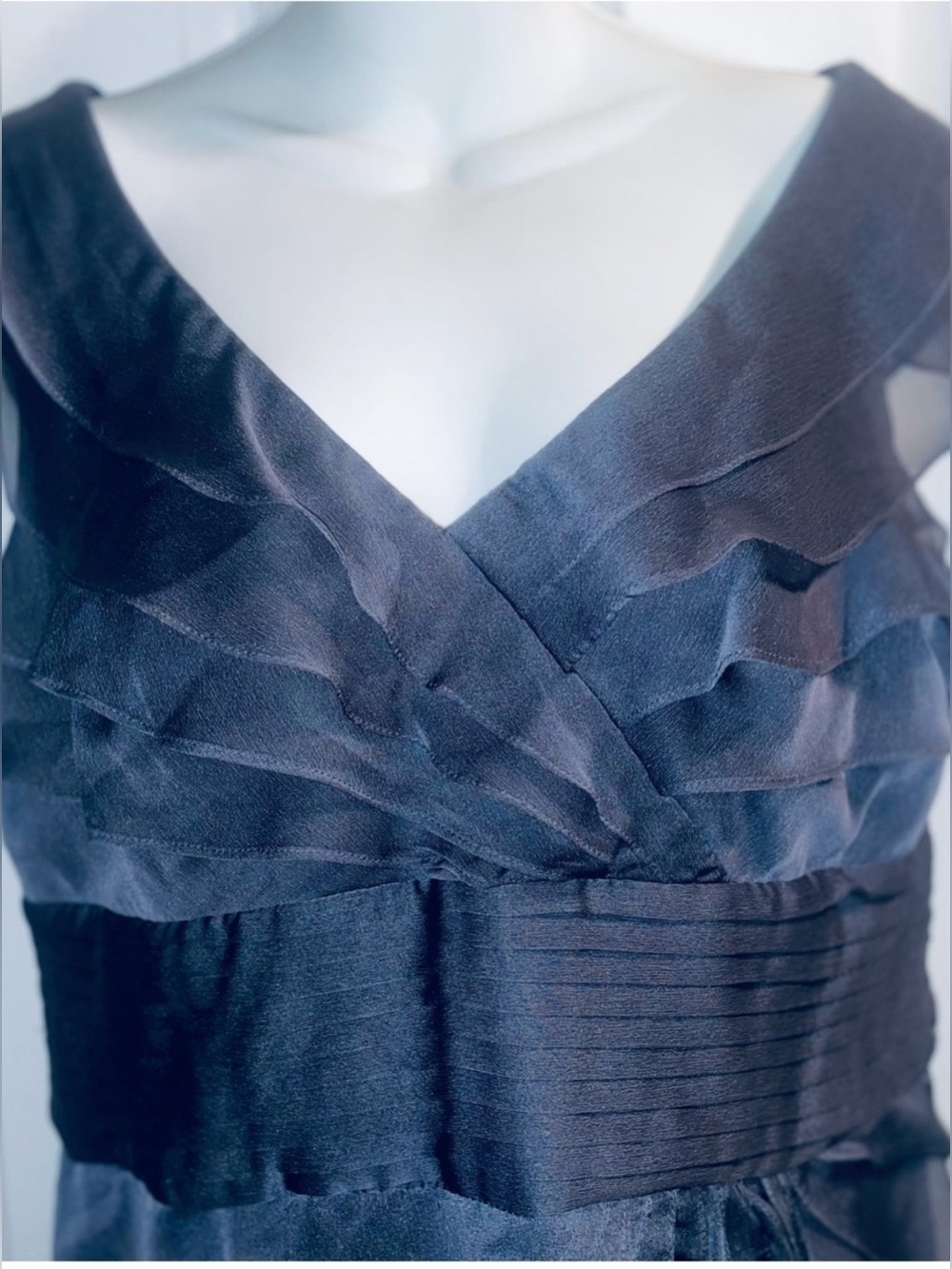 Adrianna Papell Iridescent Chiffon Tiered Ruffle Maxi Gown Charcoal Gray 14 - Picture 4 of 9